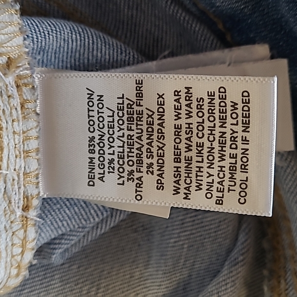 Loft Women's Curvy Skinny Crop Jean, Style #494746M, light blue wash, size 29/8 - Picture 5 of 6